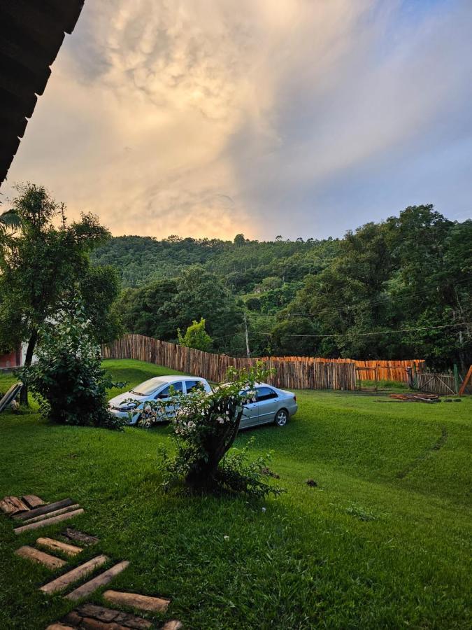 Rancho Maria Pimenta Villa Joanópolis Exteriör bild